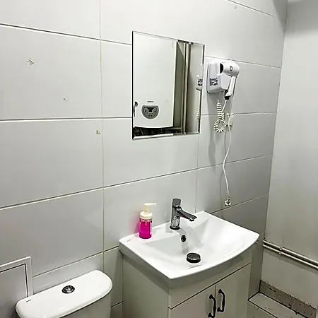 Lilia House * 苏奇拉斯